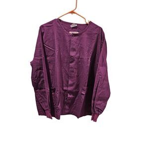 Medline Womens XL scrub top item #260 purple wine